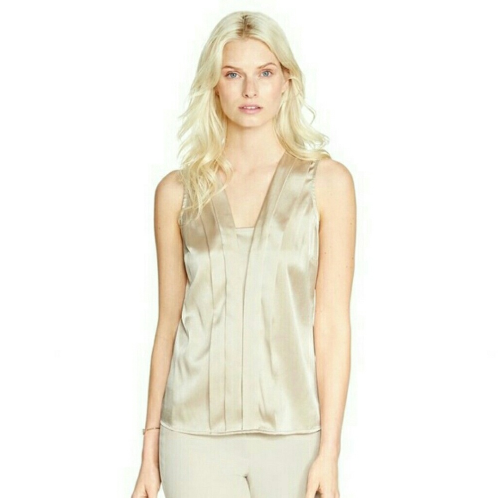 💼 WHBM silk blouse!